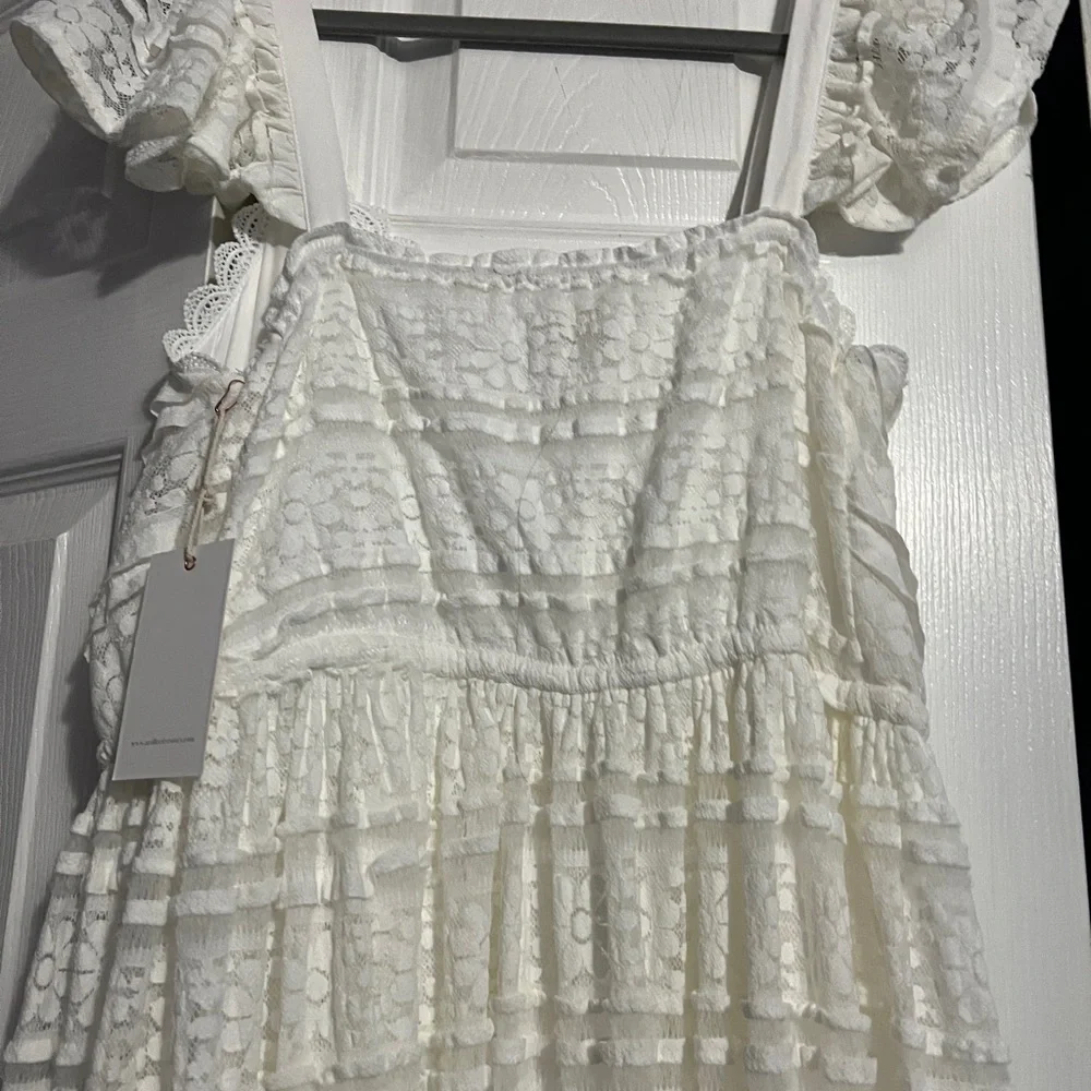 Gorgeous Elegant White Lace Maxi Dress - Picture 16 of 16